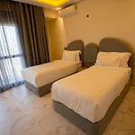 Le Rio Appart-Hotel City Center